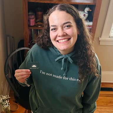 Lizzy Hall | Alive With Liz