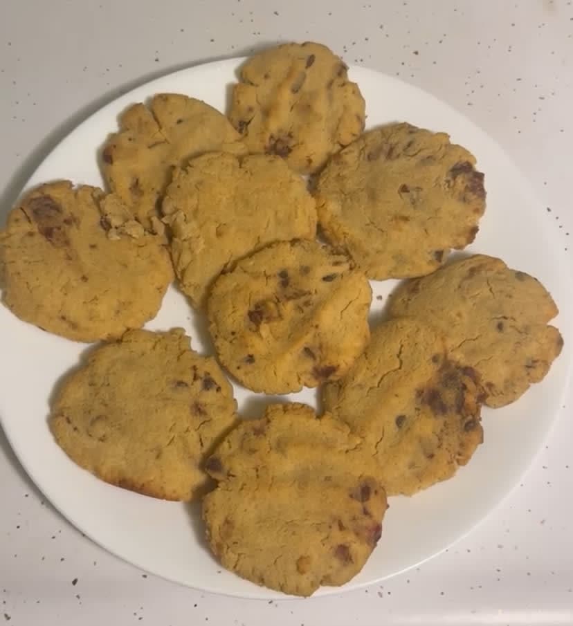Chewy Chocolate Chip Cookies 🍪