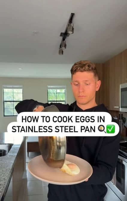 How to Cook Eggs in Stainless Steel Pan