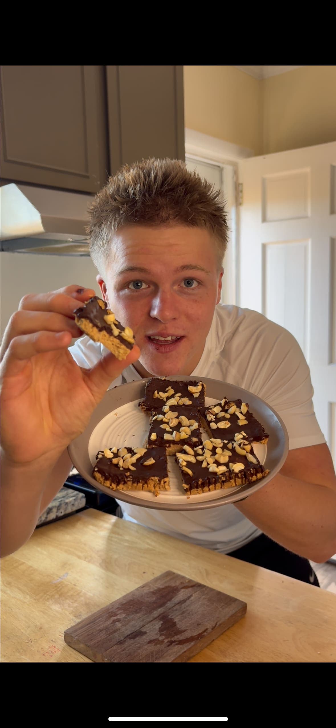 Healthy Snickers Bar