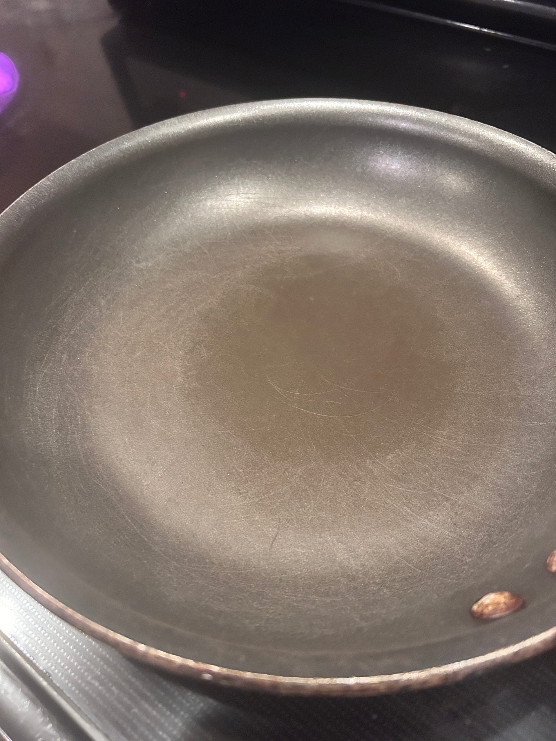 Your pans could be TOXIC⚠️!