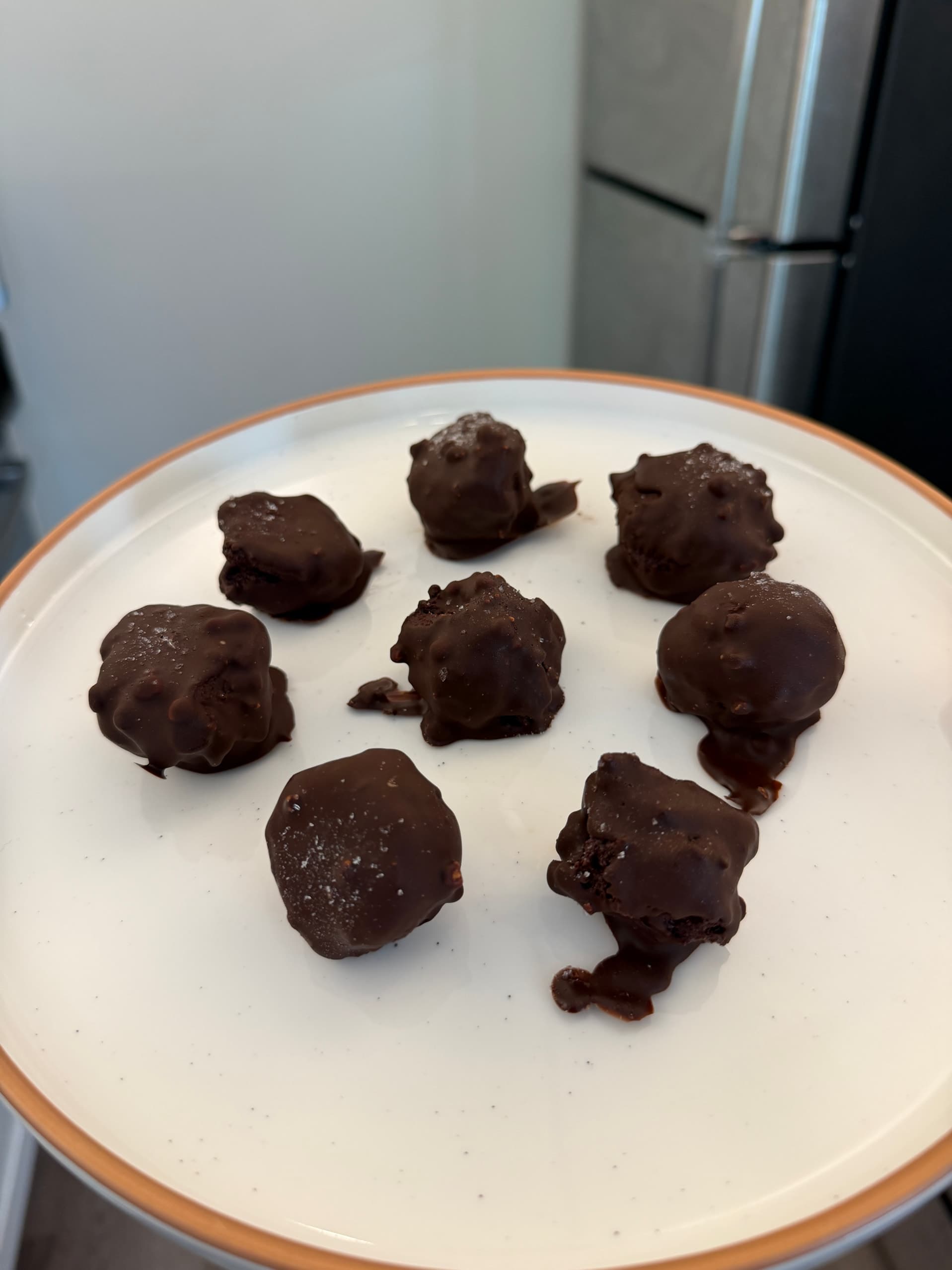 Homemade Chocolate Truffles 🍫