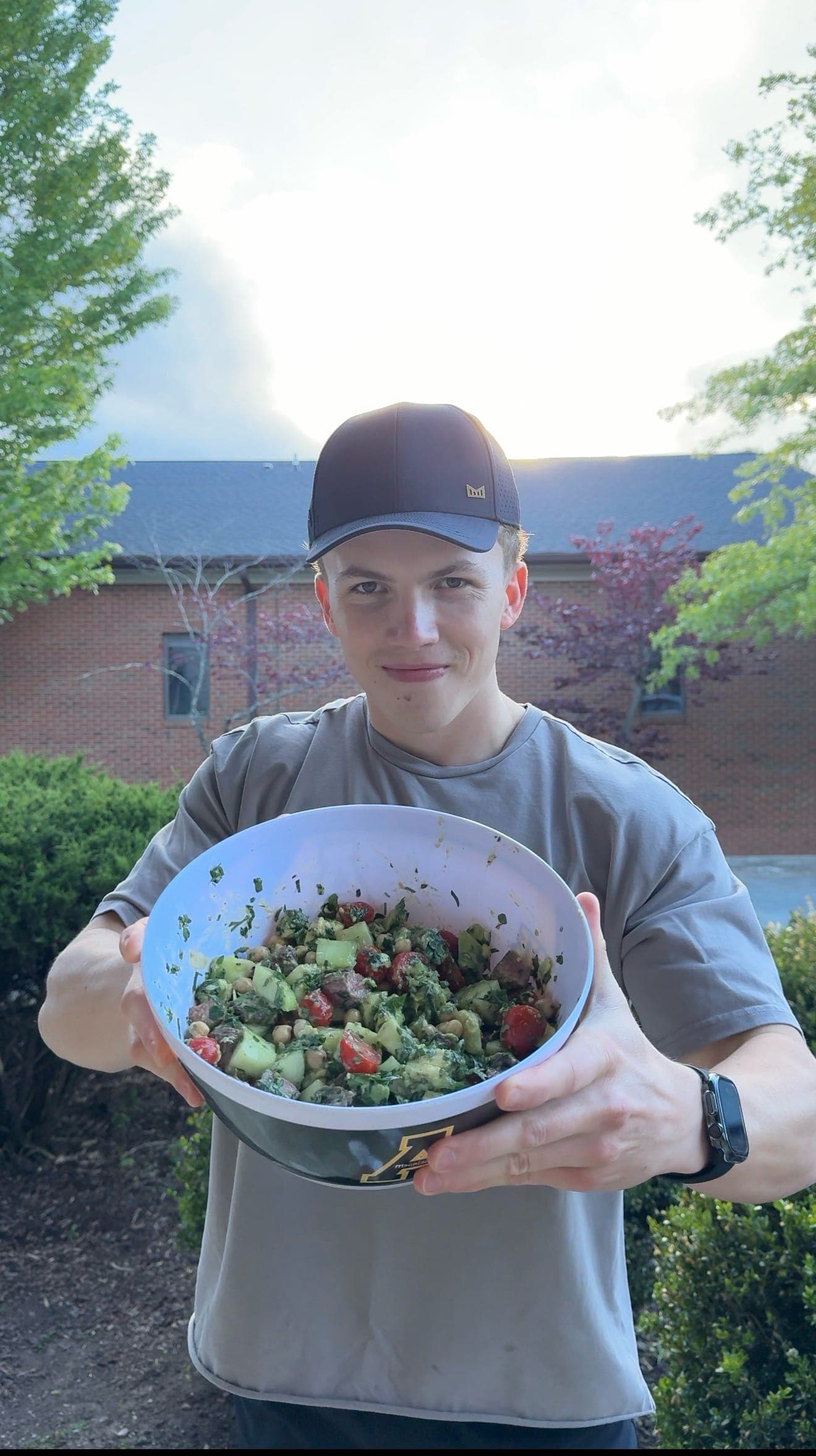 The kind of salad you make once… then suddenly start craving every week after.